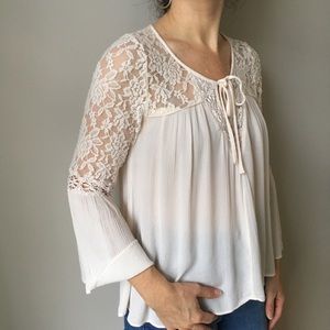 AEO Cream Boho Long Sleeves Blouse, Small